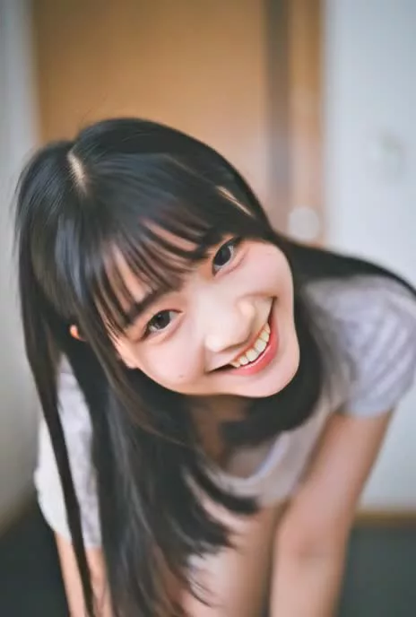 胸チラの女の子のダンス